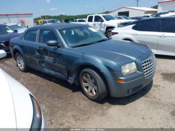  Salvage Chrysler 300
