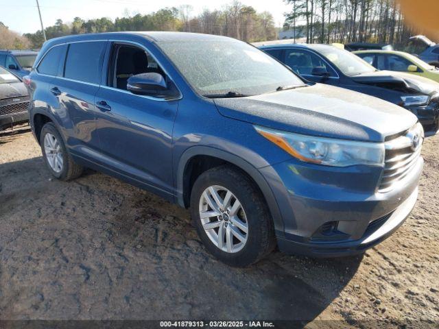  Salvage Toyota Highlander
