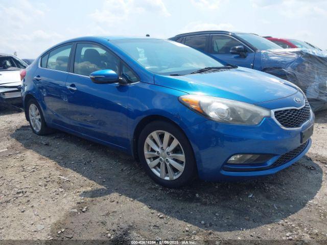  Salvage Kia Forte