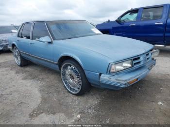  Salvage Oldsmobile Delta 88