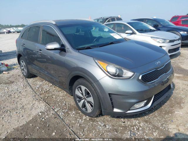  Salvage Kia Niro