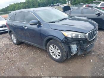  Salvage Kia Sorento
