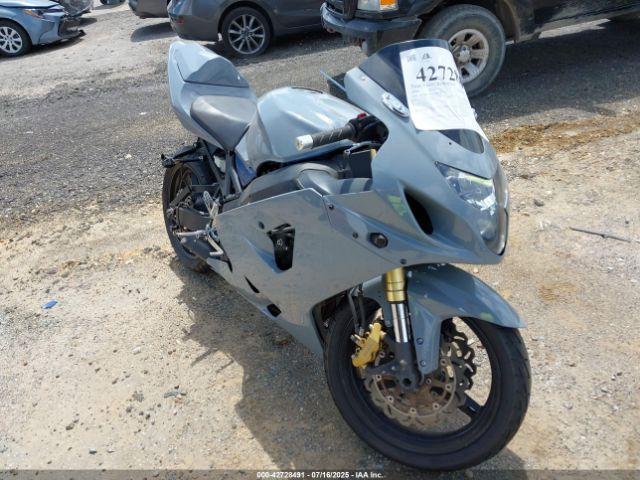  Salvage Suzuki Gsx-r750