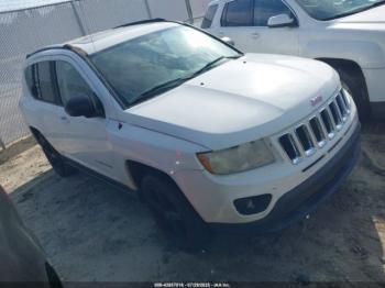  Salvage Jeep Compass