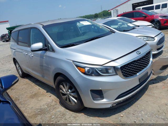  Salvage Kia Sedona