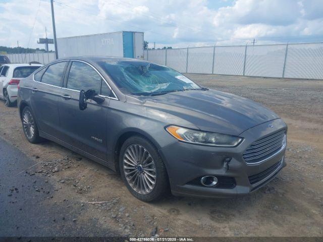  Salvage Ford Fusion