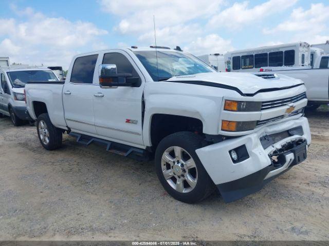  Salvage Chevrolet Silverado 2500