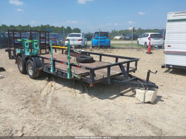  Salvage Quality Trailer
