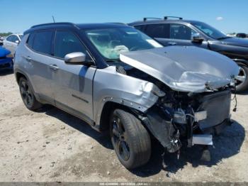  Salvage Jeep Compass