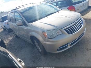  Salvage Chrysler Town & Country