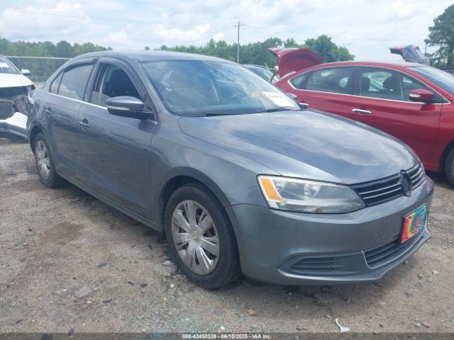  Salvage Volkswagen Jetta