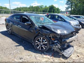  Salvage Nissan Maxima