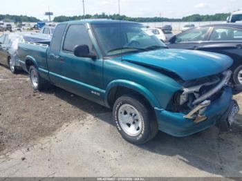  Salvage Chevrolet S-10