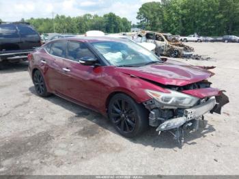  Salvage Nissan Maxima