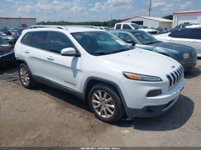 Salvage Jeep Cherokee