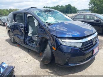  Salvage Honda Odyssey
