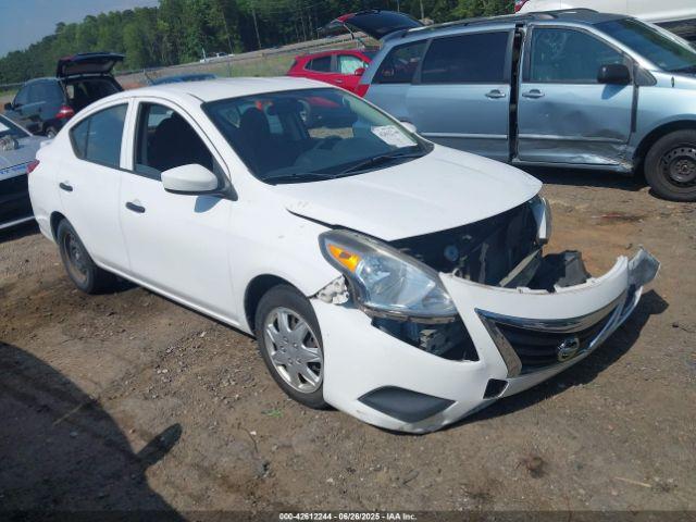  Salvage Nissan Versa