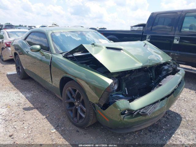  Salvage Dodge Challenger