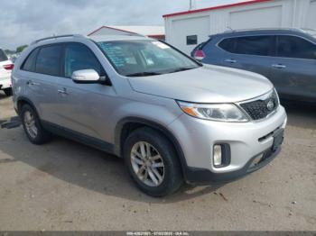  Salvage Kia Sorento