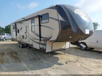  Salvage Forest River Salem 5th Wheel Camper