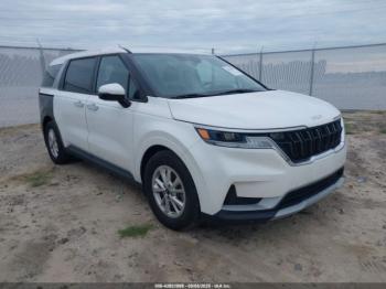  Salvage Kia Carnival