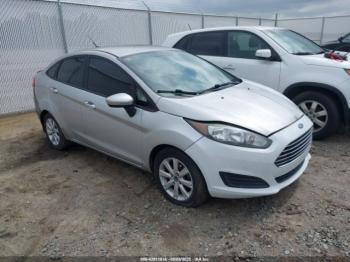  Salvage Ford Fiesta