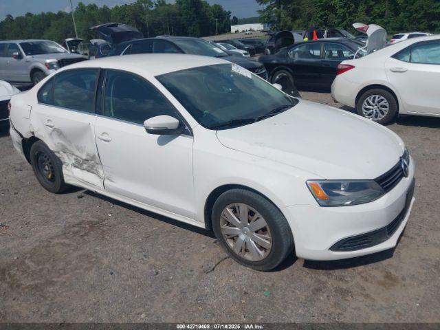  Salvage Volkswagen Jetta