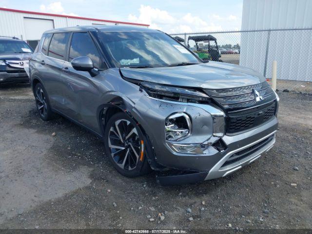 Salvage Mitsubishi Outlander