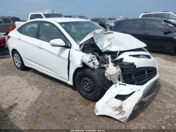  Salvage Hyundai ACCENT