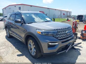  Salvage Ford Explorer