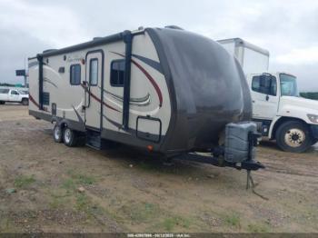  Salvage Fun Finder Travel Trailer