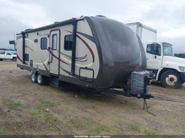  Salvage Fun Finder Travel Trailer