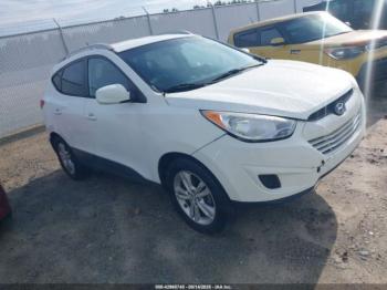  Salvage Hyundai TUCSON