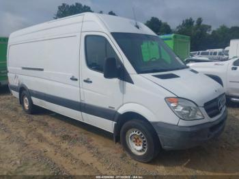  Salvage Mercedes-Benz Sprinter 2500