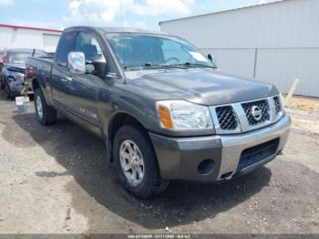  Salvage Nissan Titan