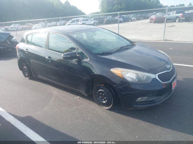  Salvage Kia Forte