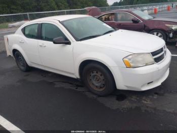  Salvage Dodge Avenger