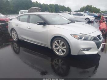  Salvage Nissan Maxima