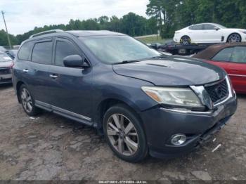  Salvage Nissan Pathfinder