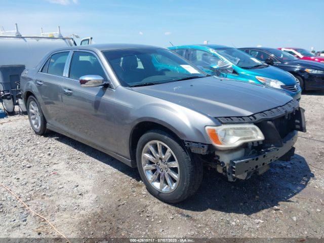  Salvage Chrysler 300