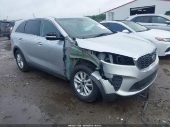  Salvage Kia Sorento