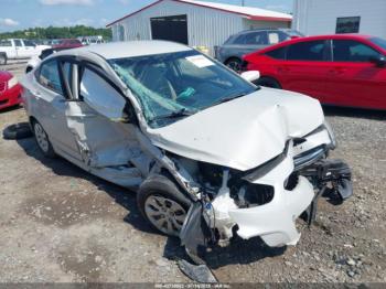  Salvage Hyundai ACCENT
