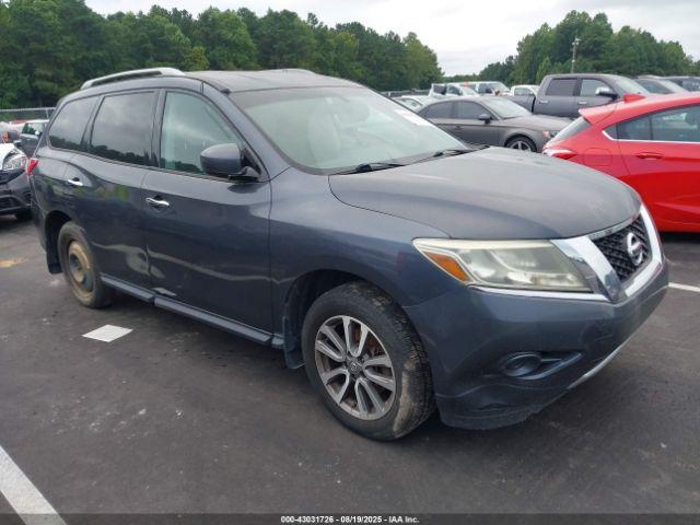  Salvage Nissan Pathfinder