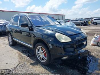  Salvage Porsche Cayenne