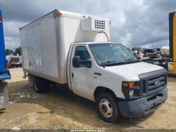  Salvage Ford E-450