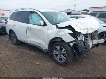  Salvage Nissan Pathfinder