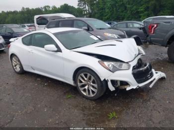  Salvage Hyundai Genesis