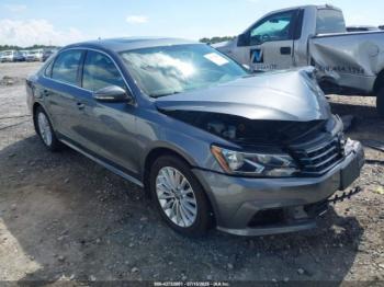  Salvage Volkswagen Passat