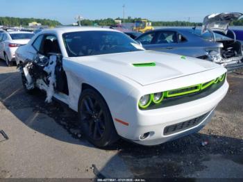  Salvage Dodge Challenger