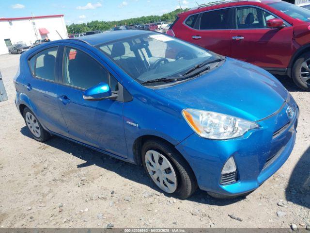  Salvage Toyota Prius c